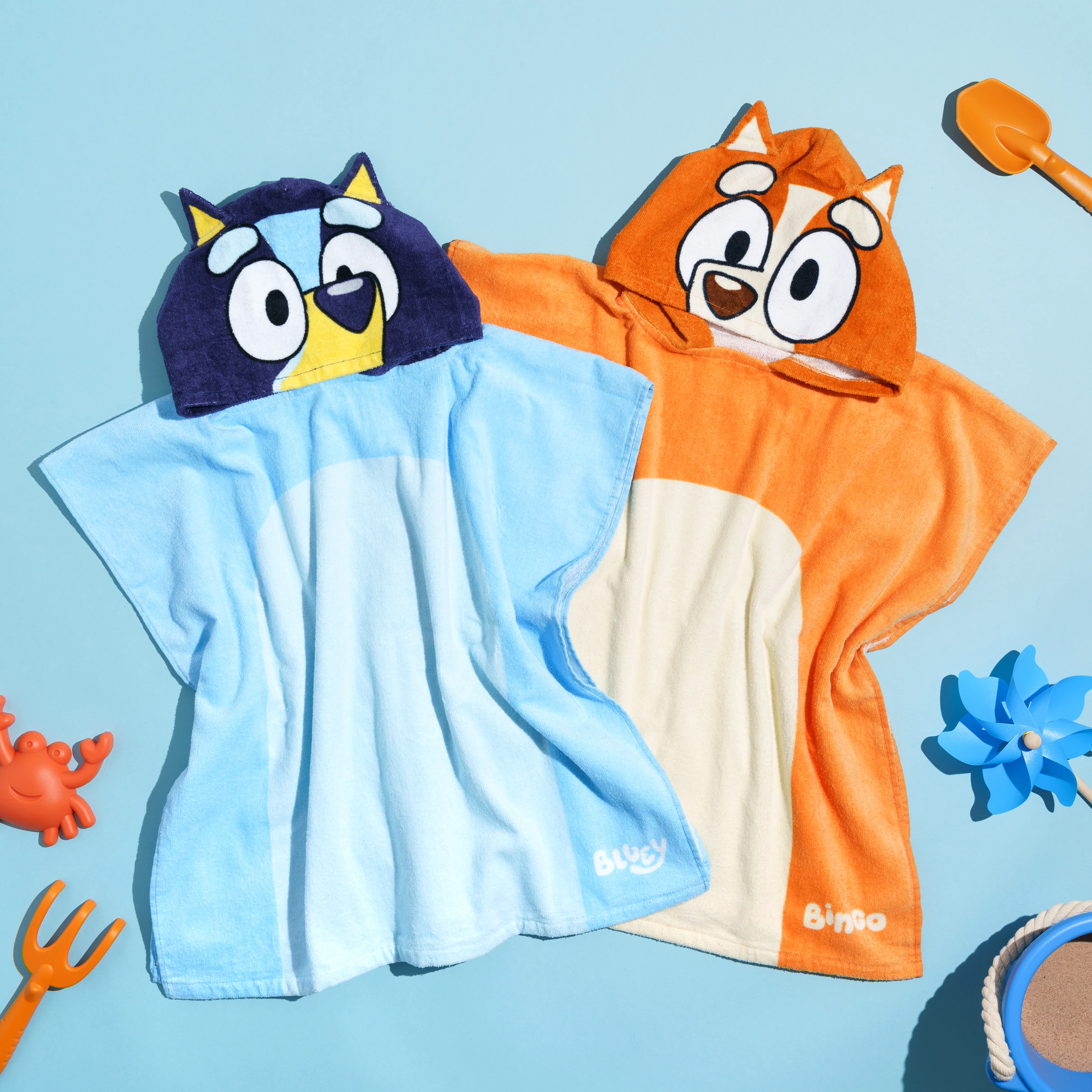 Bingo Kids' Lightweight Poncho Towel - Image 4
