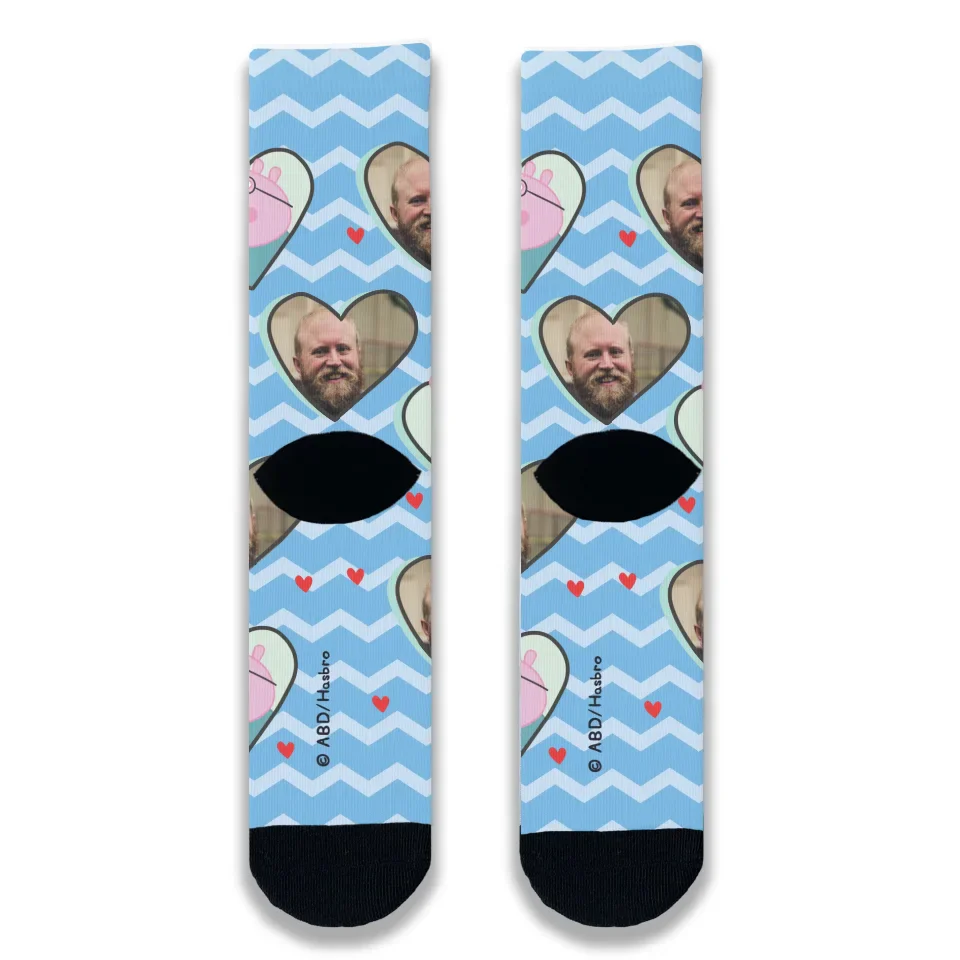 Personalised 'Oink Oink' Daddy Pig Valentines socks - Image 4